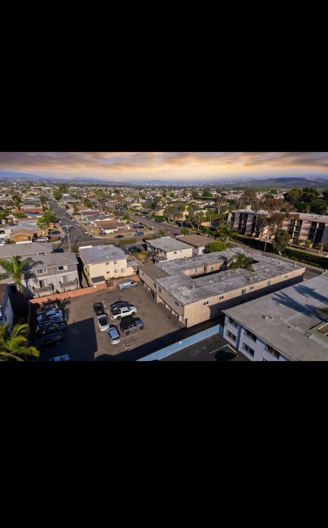 Photo - 1472 Iris Ave Unidad 1472 Iris Ave  3