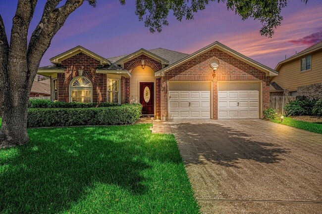 Building Photo - 618 Bay Oaks Dr Rental