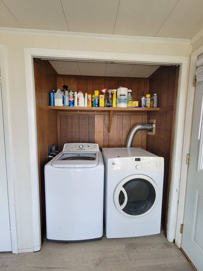 Photo - 2883 Princeton Dr Unit 2883