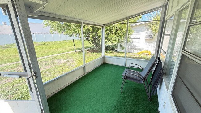 Photo - 1528 Council Dr