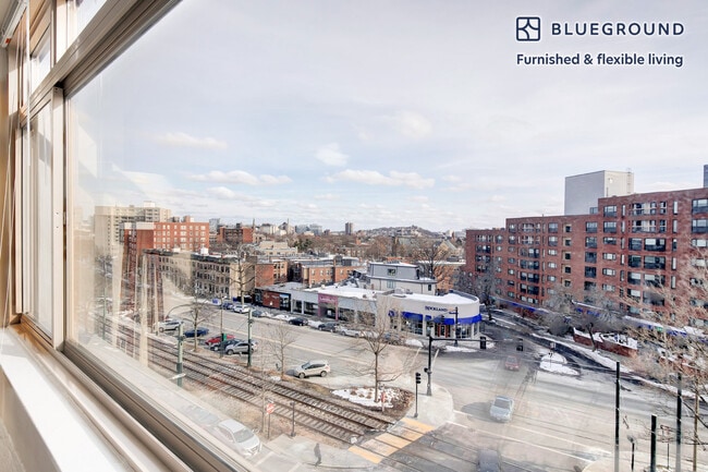 Photo - 1440 Beacon St Unit FL5-ID598