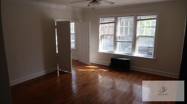 Photo - 4588 N Elston Ave Unit 202