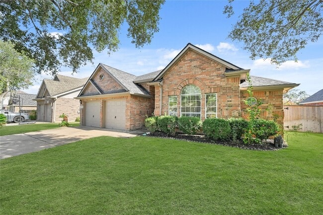 Photo - 1330 Leigh Gdns Dr