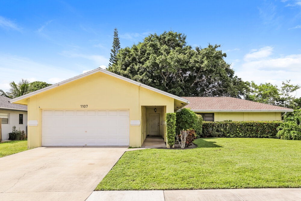 Photo - 1107 Widgeon Rd