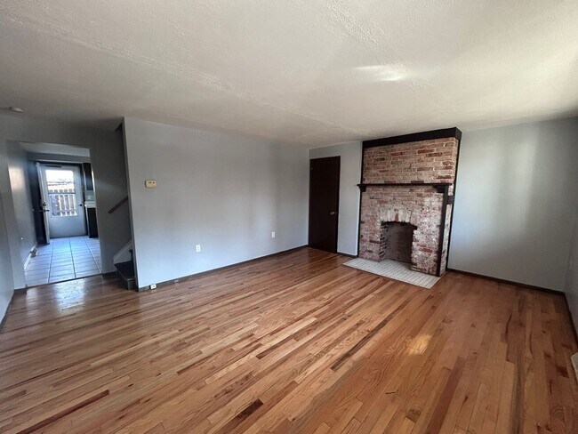 Photo - 1220-1224 Termon Ave