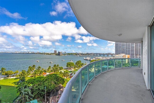 Photo - 1800 N Bayshore Dr Unit 901