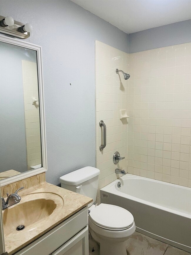 Photo - 1241 Brown Dr