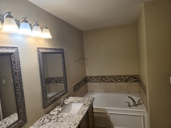 Photo - 500 E Kansas St