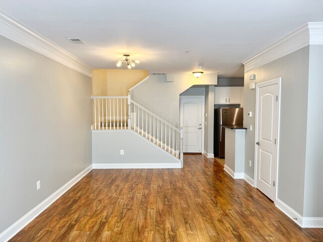 Photo - POTOMAC CLUB - SECONDS TO STONEBRIDGE - EASY REVERSE COMMUTE TO QUANTICO
