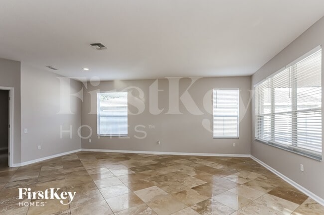 1918 Heartland Cir