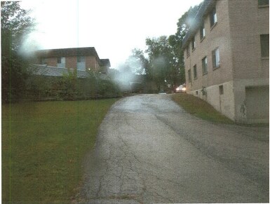 Photo - Flintridge Court Apartments