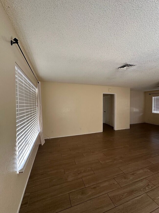 Photo - Must see Home!