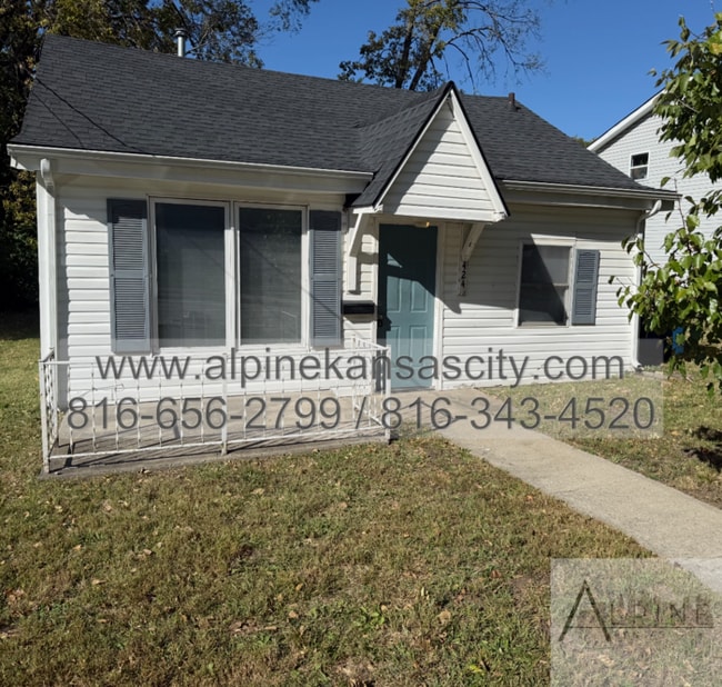 Building Photo - Small Affordable Home in Liberty