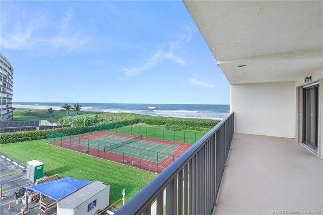 10044 S Ocean Dr Unidad 401