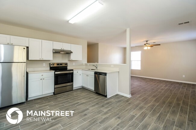 Photo - 1013 Manor Dr