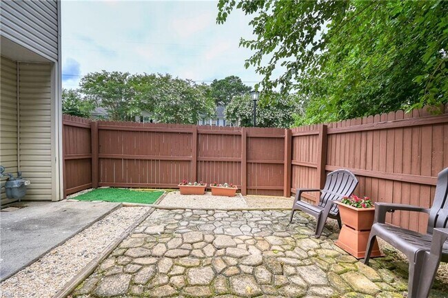 Photo - Yorkshire Downs Townhome