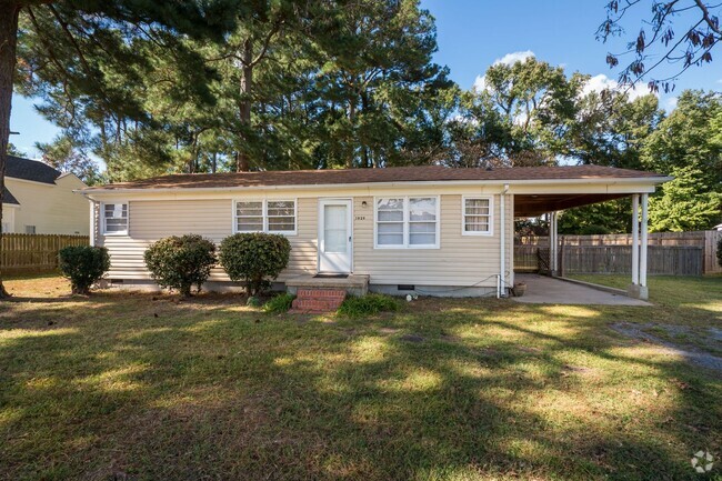 Building Photo - Newly Renovated 3 bedroom 1 Bath Ranch Rental