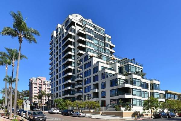 Building Exterior - 475 Redwood St Condo Unit #312 Alicante