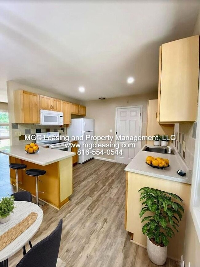 Photo - Charming Ranch Style Home Minutes From Downtown Lee's Summit