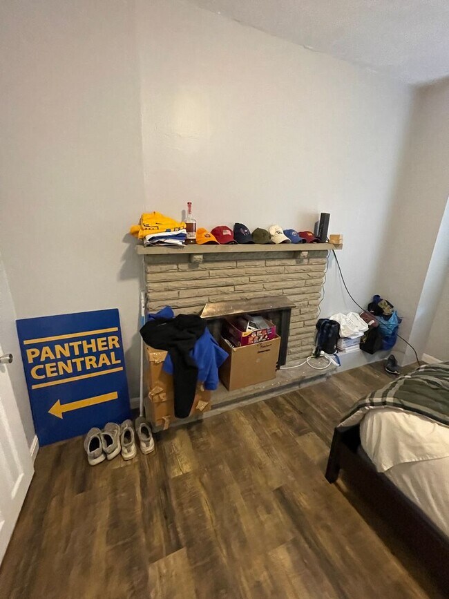 Photo - 3424 1/2 Ward St Unidad 1