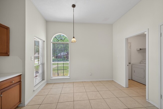 Photo - 19635 Vernier Woods Ln