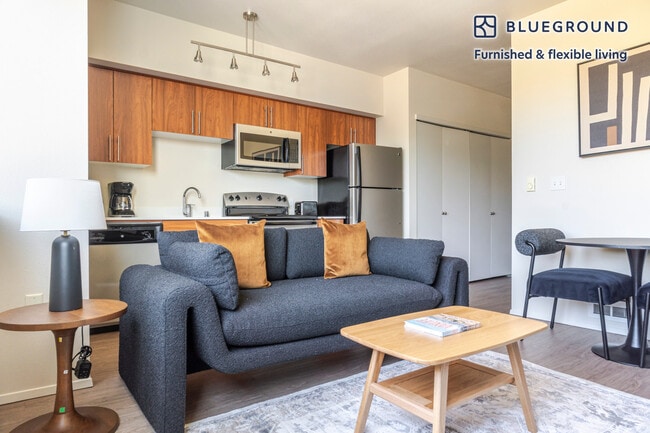 Photo - 4302 7th Ave NE Unidad FL3-ID914