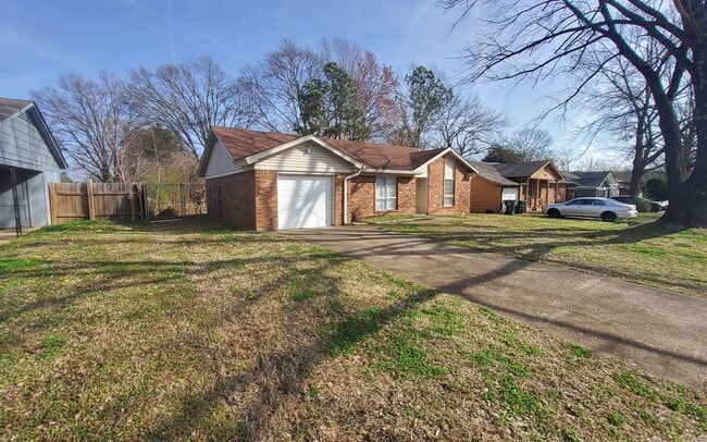 Photo - 3760 St Elmo Ave