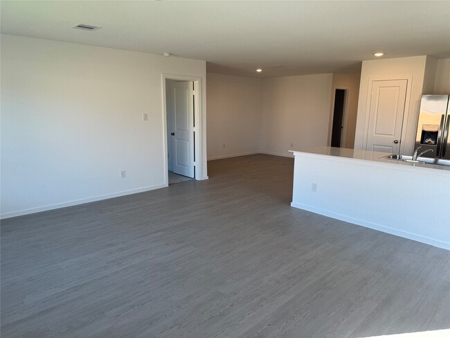 Photo - 2527 Night Emerald Dr