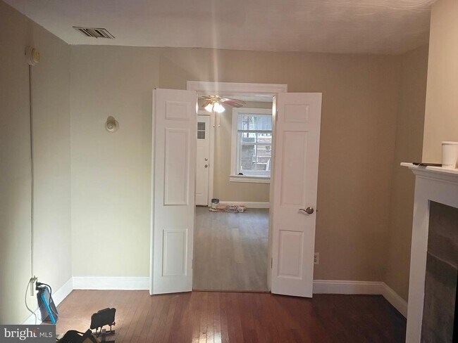 Photo - 514 11th St SE