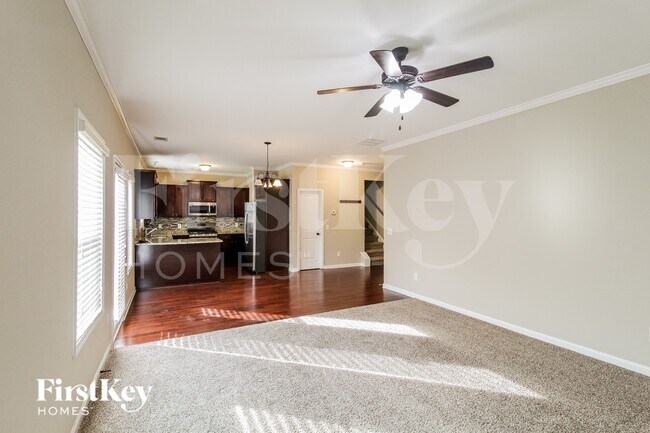 365 White Birch Ln
