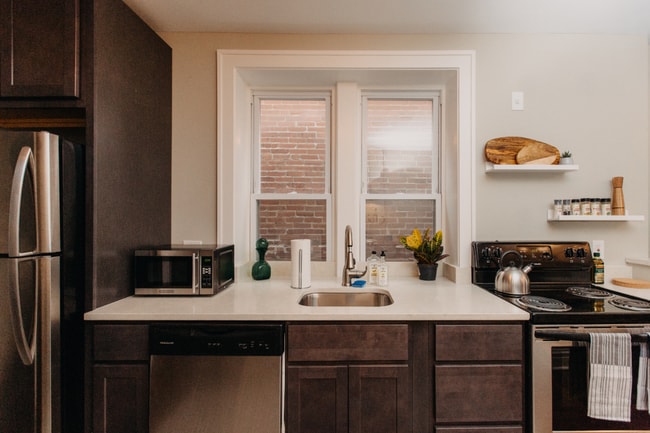 Photo - 4231 Swan Ave