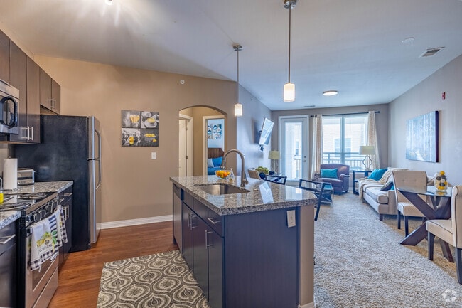 1BR, 1BA - Living Room - Avalon at the Pointe