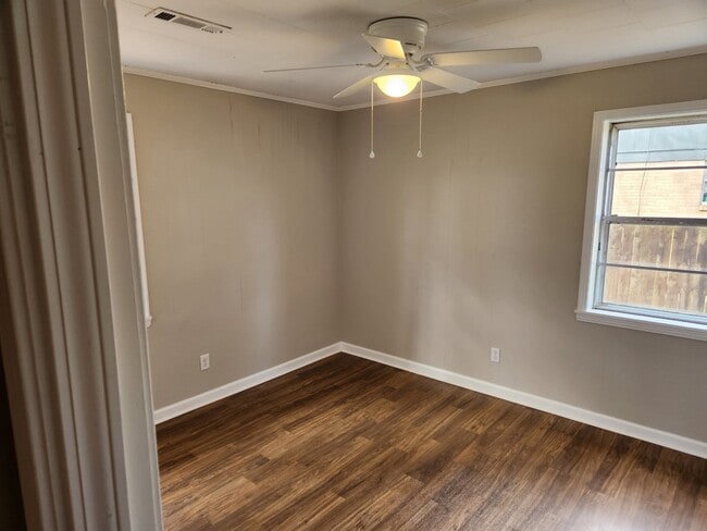 Photo - 804 Kimberley Dr