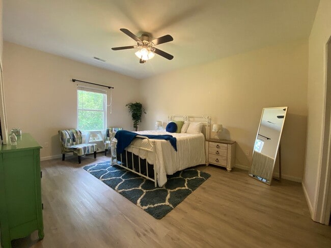 Photo - Modern 3 Bedroom Home on Bloomington's West Side