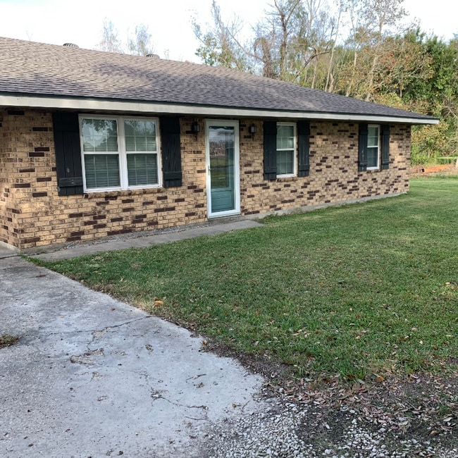 Photo - 214 Ed Thibodeaux Rd