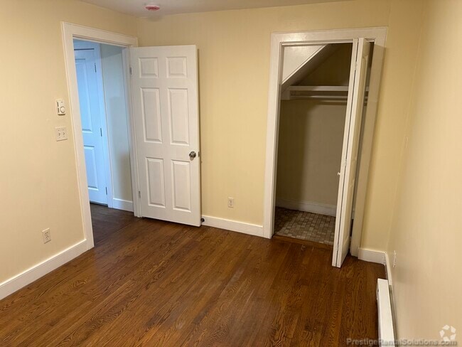 Building Photo - 842 Dorchester Ave Unit 2L Rental