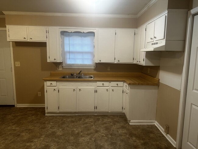 1154 Westmoreland St Unit 1