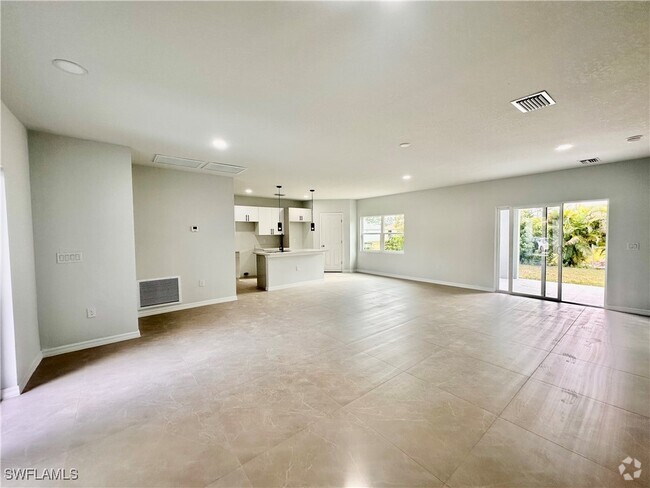 Building Photo - 2509 38th St SW Rental