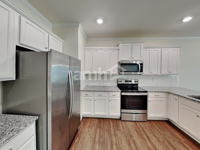 Photo - 597 Woodall Rd