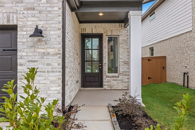 Photo - 7223 Blue Gentiana Ln