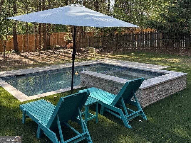 Building Photo - 2785 Shoemaker Ln