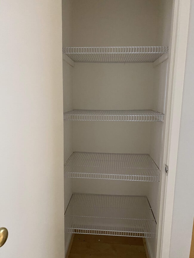 Photo - 4971 Ponderosa Ter