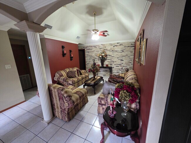 Fully Furnished - 209 La Silla Dr