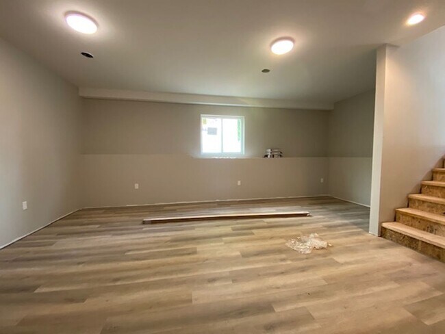 Photo - 1111 High St