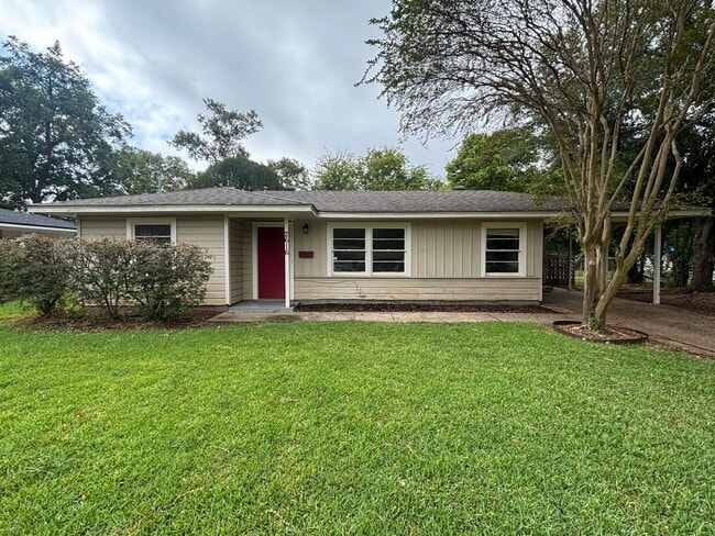 Building Photo - North Bossier Rental