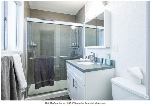 Photo - The Diplomat Apartments