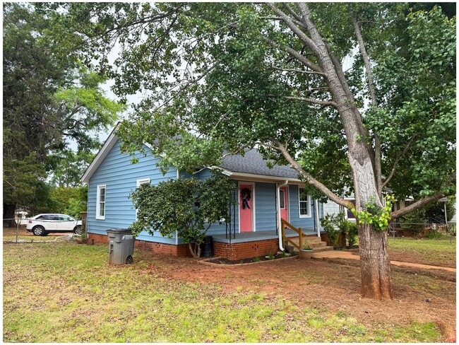 Photo - 216 Lester Ave
