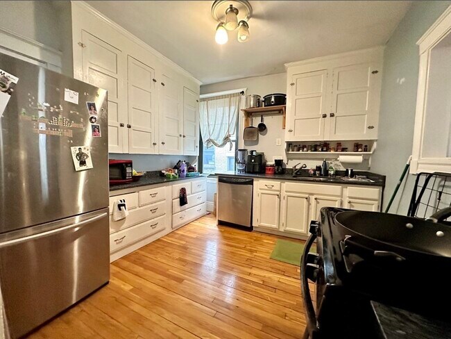 1758 Commonwealth Ave Unidad 7