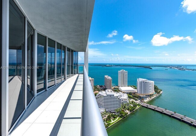 Photo - 495 Brickell Ave Unidad 4901