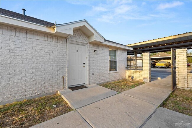 Photo - 21 French Ave Unit 4